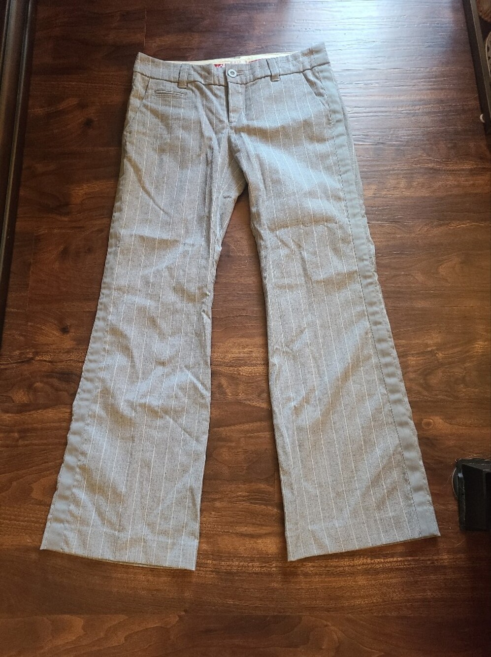 Vintage Women's AEO Wool Gray Pinstripe Dress Pants sz 8